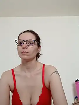 Snapshot of labellerose chatting on 24, 6, 2026 labellerose online show from 24, 6, 2026