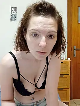 Snapshot of labellerose chatting on 17, 7, 2026 labellerose online show from 17, 7, 2026
