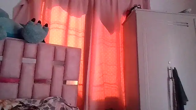 abby moss 2 online show from 21, 11, 2025