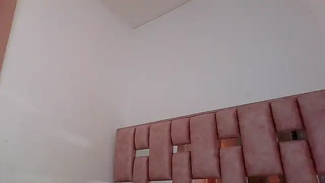 abby moss 2 online show from 18, 1, 2026