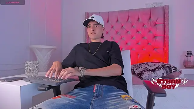 Ethan Boy  online show from 4, 12, 2025