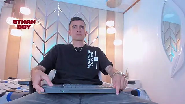 Snapshot of Ethan_Boy_ chatting on 16, 2, 2026 Ethan Boy online show from 16, 2, 2026