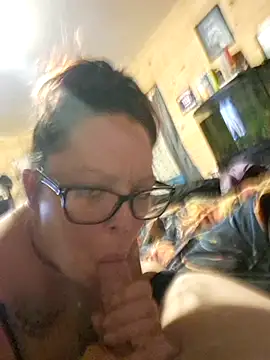 Snapshot of EdNEmSexyBlend chatting on 26, 10, 2025 EdNEmSexyBlend online show from 26, 10, 2025