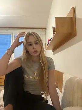 Snapshot of JudithCarly chatting on 2, 11, 2025 JudithCarly online show from 2, 11, 2025