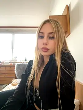 Snapshot of JudithCarly chatting on 3, 11, 2025 JudithCarly online show from 3, 11, 2025