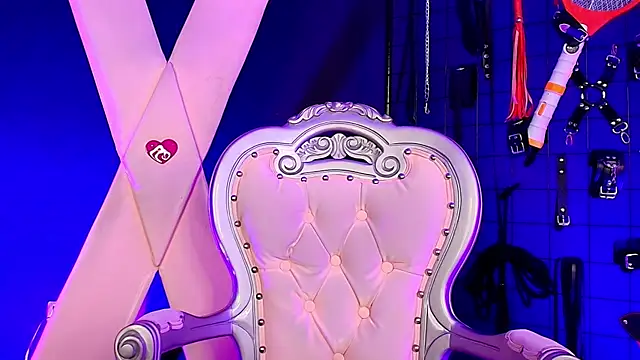 Bela sophie  online show from 7, 11, 2025