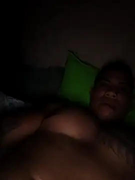 Snapshot of jitsu1988 chatting on 13, 10, 2025 jitsu1988 online show from 13, 10, 2025