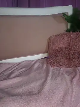 Snapshot of Swweet_Miia1 chatting on 19, 11, 2025 Swweet Miia1 online show from 19, 11, 2025