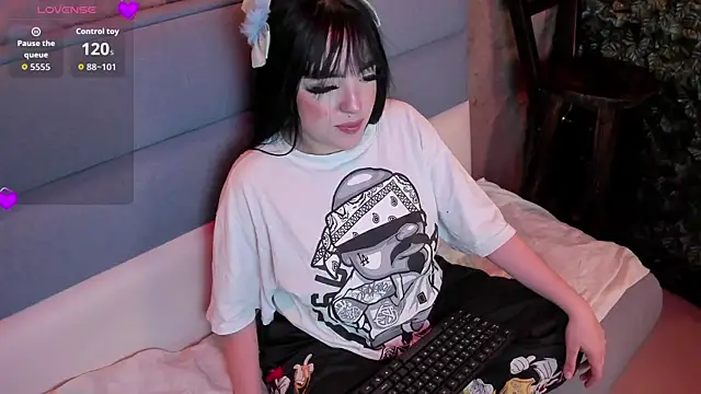 Snapshot of bubble__angel__ chatting on 14, 11, 2025 bubble angel online show from 14, 11, 2025