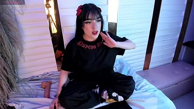 Snapshot of bubble__angel__ chatting on 18, 11, 2025 bubble angel online show from 18, 11, 2025