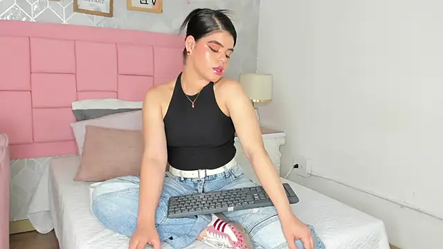 Snapshot of mary_joseph chatting on 19, 2, 2026 mary joseph online show from 19, 2, 2026