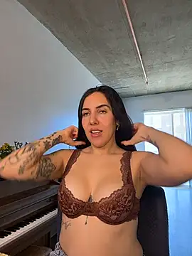 Lolathebaddie online show from 26, 2, 2026