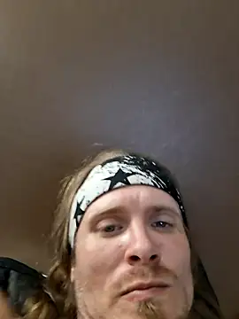 Brooklyn1987 online show from 22, 4, 2026