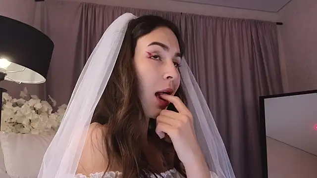 LionKierra online show from 26, 10, 2025