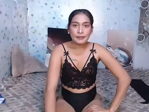 Snapshot of IVYcarterXXX chatting on 17, 10, 2025 IVYcarterXXX online show from 17, 10, 2025