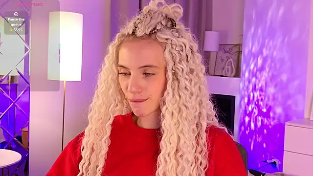 Snapshot of mia_silkk chatting on 12, 1, 2026 mia silkk online show from 12, 1, 2026