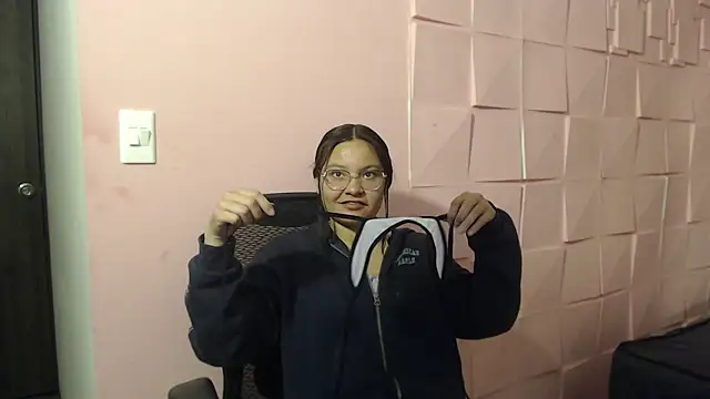 Snapshot of _kita chatting on 29, 10, 2025 kita online show from 29, 10, 2025