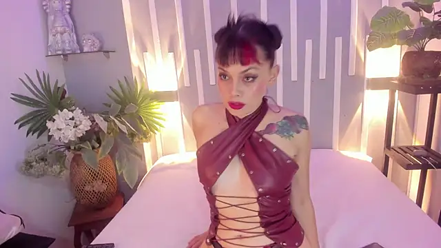 Red  Intense   online show from 26, 10, 2025