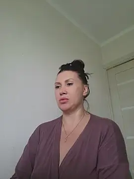 Snapshot of Ambika_beauty chatting on 17, 5, 2026 Ambika beauty online show from 17, 5, 2026