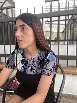 ElectraPink  online show from 5, 11, 2025