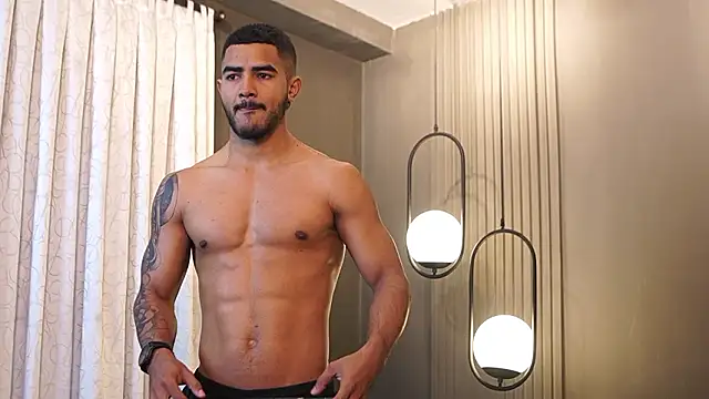 Snapshot of Reik_Vonn chatting on 20, 2, 2026 Reik Vonn online show from 20, 2, 2026