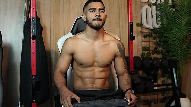 Snapshot of Reik_Vonn chatting on 27, 2, 2026 Reik Vonn online show from 27, 2, 2026