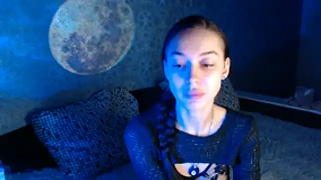 Daphne Darkthorn online show from 13, 11, 2025