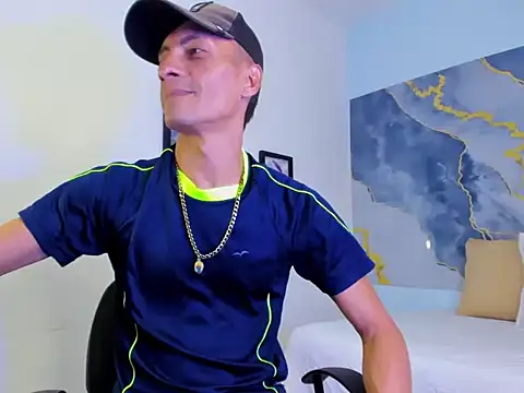 latin crissex online show from 23, 10, 2025