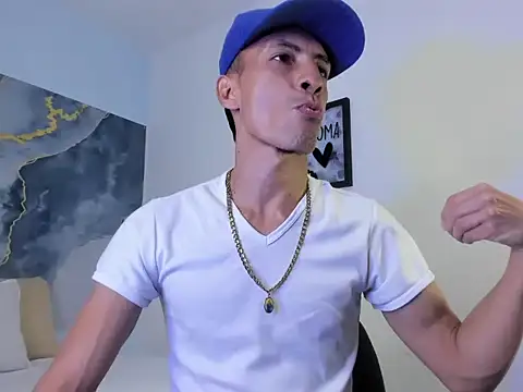 latin crissex online show from 28, 10, 2025