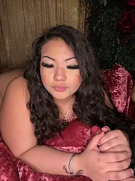 Snapshot of princesssirenaluna chatting on 17, 6, 2026 princesssirenaluna online show from 17, 6, 2026