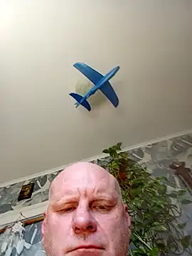 Snapshot of RaspuT002 chatting on 26, 7, 2026 RaspuT002 online show from 26, 7, 2026