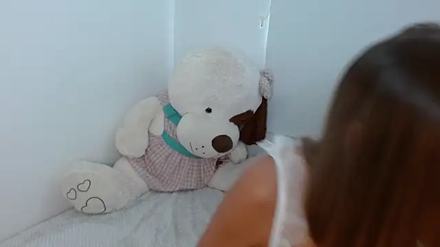 dasha naughty online show from 11, 2, 2026