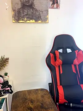  Lissa 01 online show from 7, 11, 2025