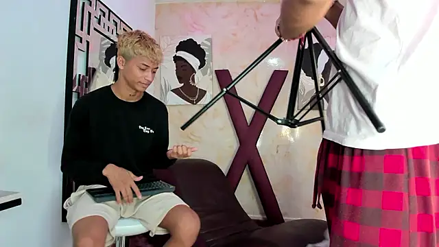 EMPIRE BOYS1 online show from 30, 3, 2026