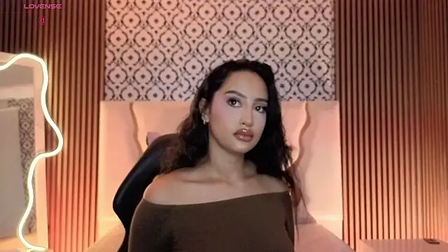 BEELLA TAY1 online show from 18, 3, 2026