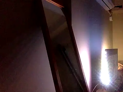 littleswannn online show from 11, 1, 2026