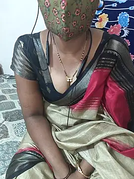 Snapshot of Best_Kannada_Couple chatting on 23, 3, 2026 Best Kannada Couple online show from 23, 3, 2026