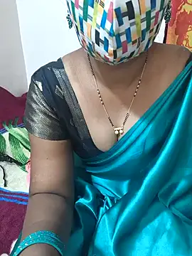 Snapshot of Best_Kannada_Couple chatting on 7, 4, 2026 Best Kannada Couple online show from 7, 4, 2026