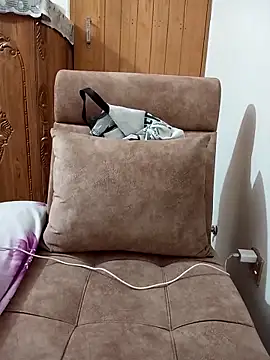 Tanha18 online show from 5, 3, 2026