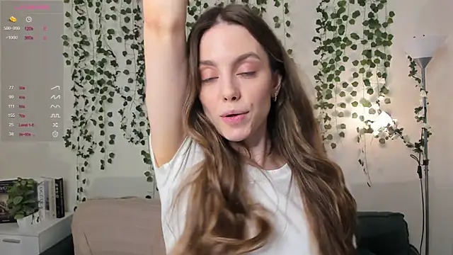 Snapshot of sweet_and_flirt chatting on 28, 10, 2025 sweet and flirt online show from 28, 10, 2025