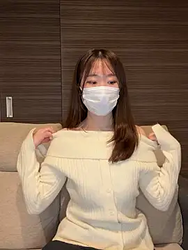 Snapshot of yura_ra_ra chatting on 9, 11, 2025 yura ra ra online show from 9, 11, 2025