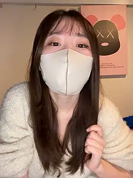 Snapshot of yura_ra_ra chatting on 15, 11, 2025 yura ra ra online show from 15, 11, 2025