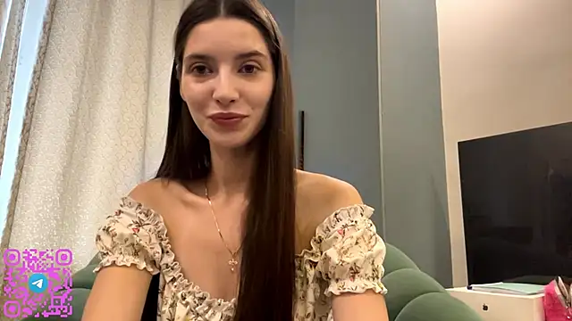 Snapshot of AlessiaChen chatting on 22, 10, 2025 AlessiaChen online show from 22, 10, 2025