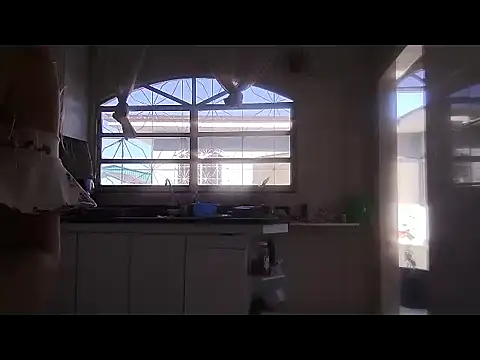 Snapshot of CllarinhaCortes chatting on 14, 10, 2025 CllarinhaCortes online show from 14, 10, 2025