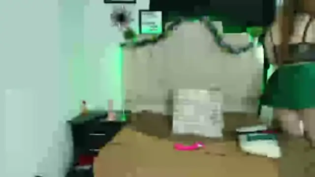 Snapshot of Nathaly_stepmom49 chatting on 2, 12, 2025 Nathaly stepmom49 online show from 2, 12, 2025