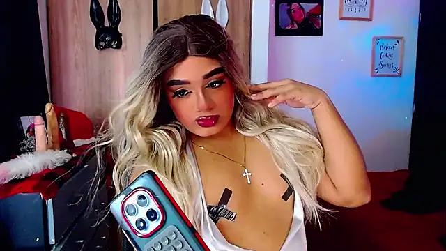 Sofiabigcock22 online show from 16, 11, 2025