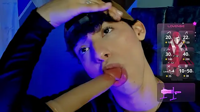 Snapshot of kalet-skinny chatting on 5, 11, 2025 kalet-skinny online show from 5, 11, 2025