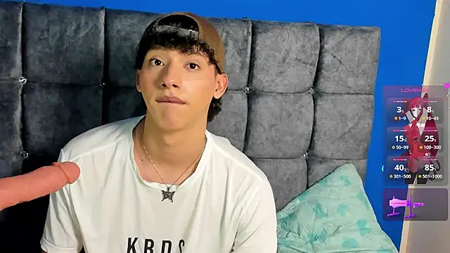 Snapshot of kalet-skinny chatting on 1, 12, 2025 kalet-skinny online show from 1, 12, 2025