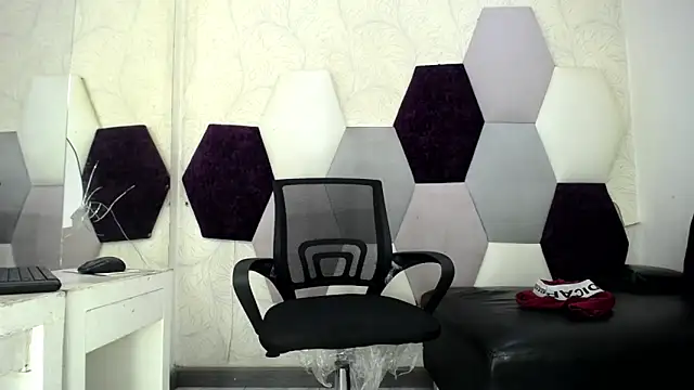 Snapshot of Mick_storm chatting on 22, 2, 2026 Mick storm online show from 22, 2, 2026