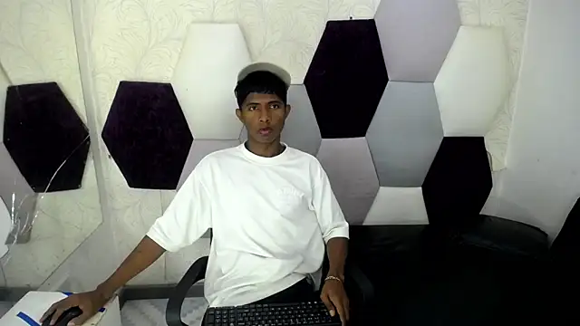 Snapshot of Mick_storm chatting on 24, 2, 2026 Mick storm online show from 24, 2, 2026